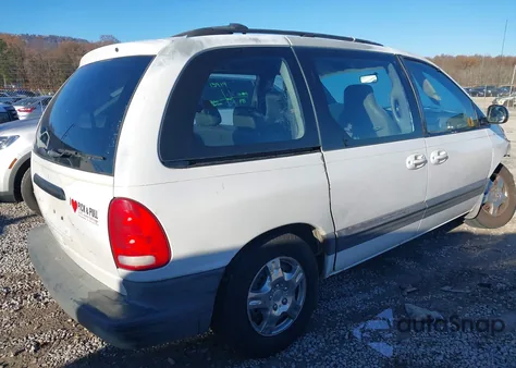 1999 Dodge Caravan Se from USA, damaged, VIN 2B4GP45G3XR221256